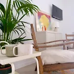 La Rondinella Bed & Breakfast 4*
