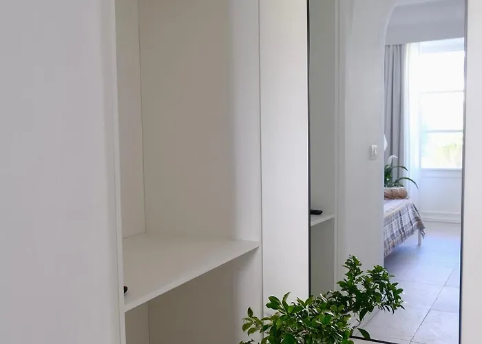 Bed & Breakfast La Rondinella 4*